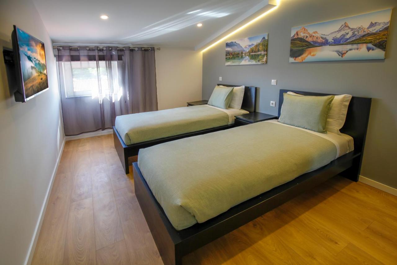 Modern Apartment With Garden Fátima Exteriör bild