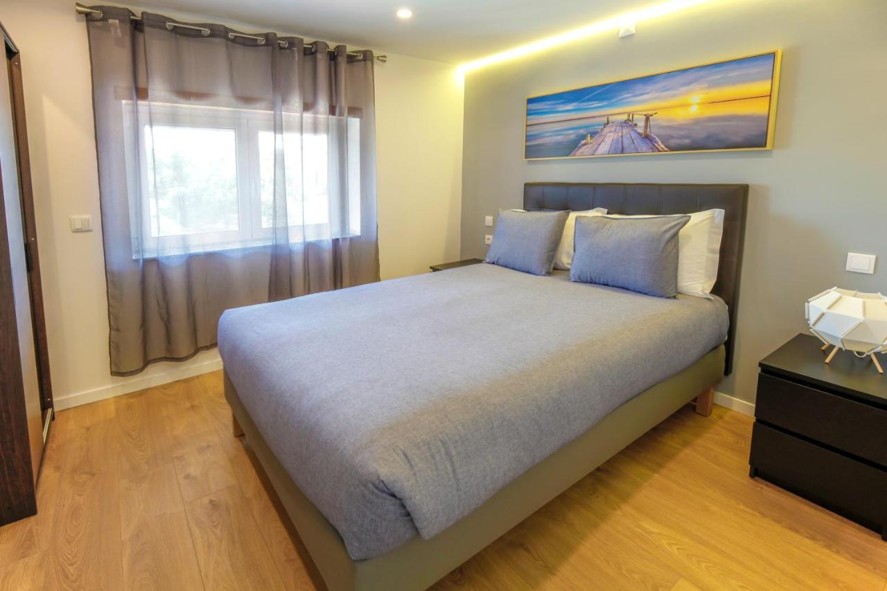 Modern Apartment With Garden Fátima Exteriör bild